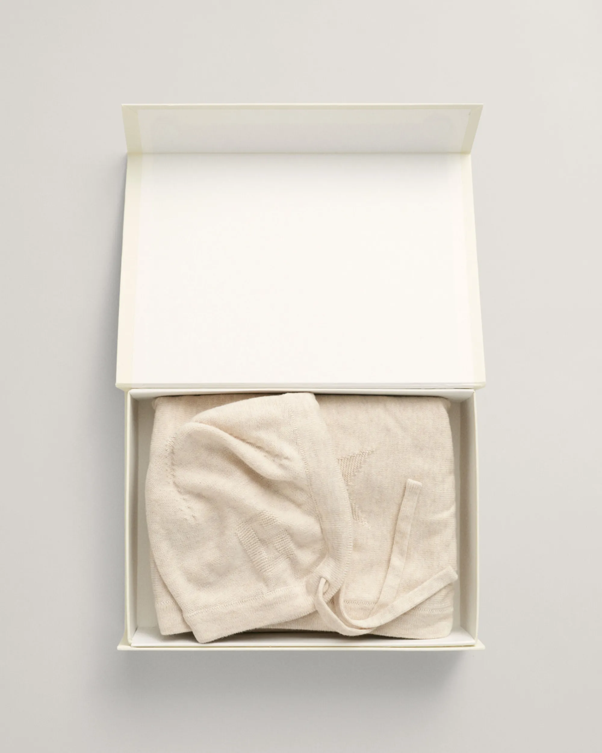 Baby Blanket & Beanie Gift Set