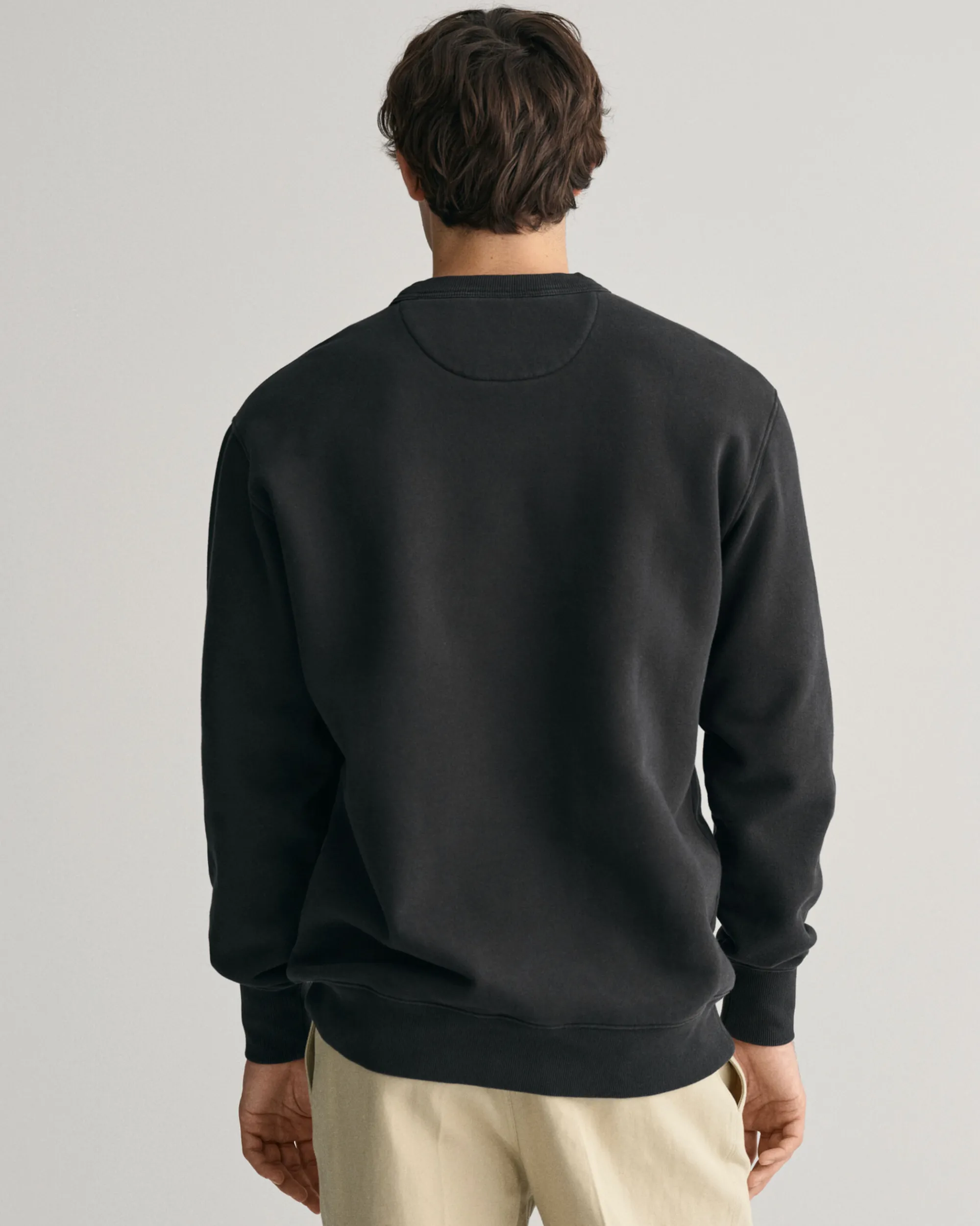 GANT Logo Crew Neck Sweatshirt