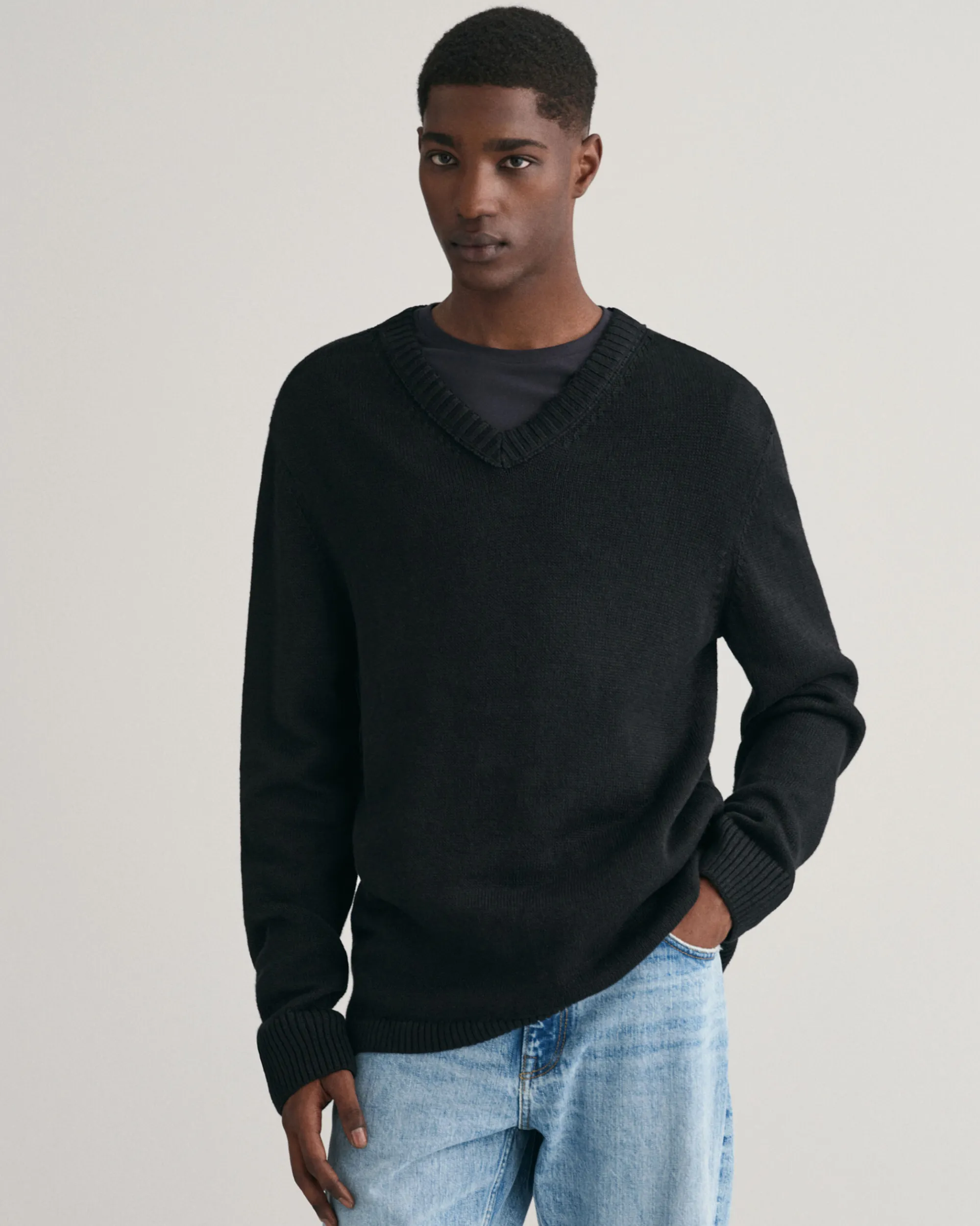Linen Blend V-Neck Sweater