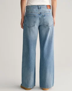 Low-Waisted Wide Leg Jeans
