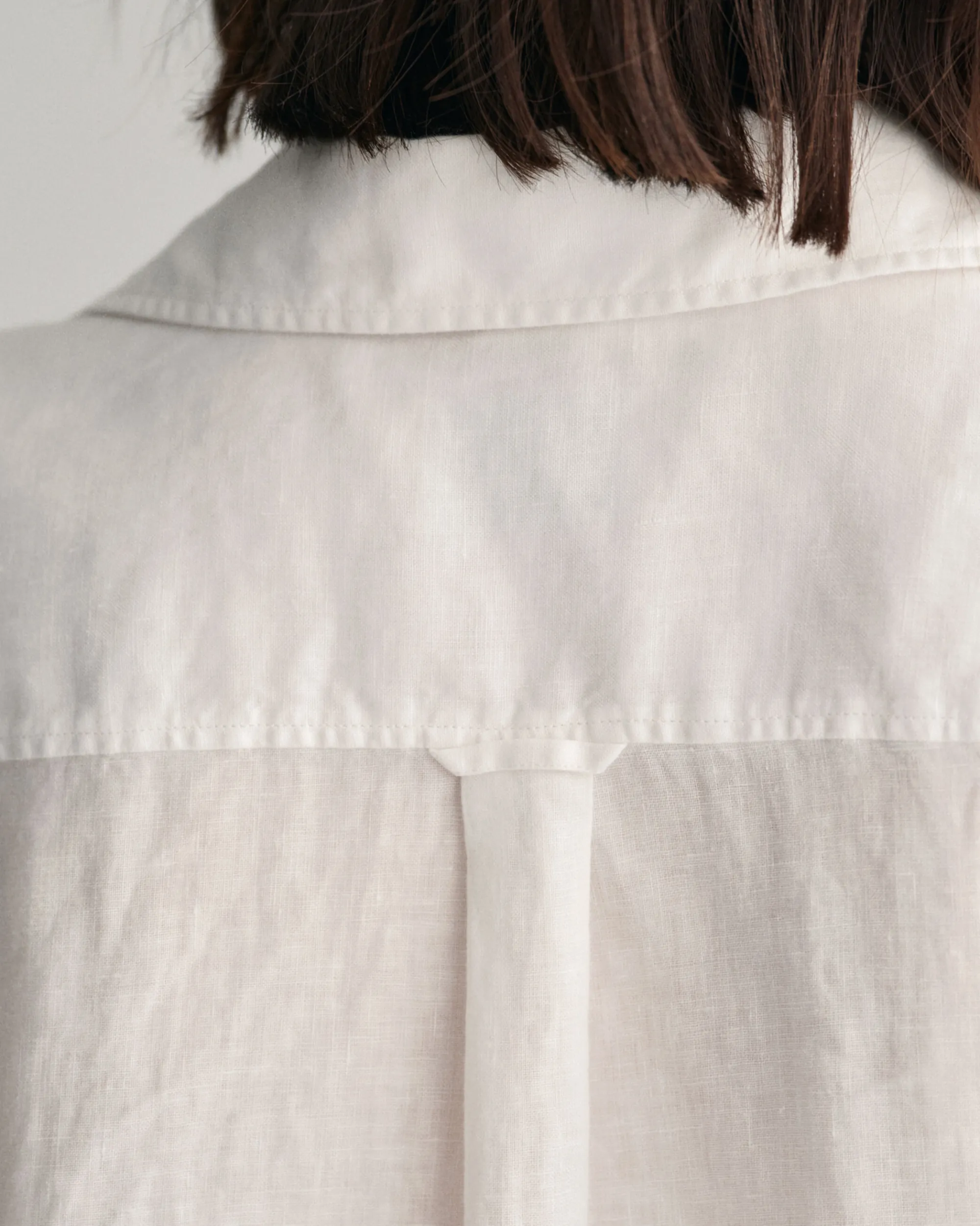 Relaxed Fit Linen Popover Short Sleeve Shirt