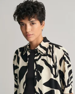Relaxed Fit Palm Print Short Sleeve Shirt