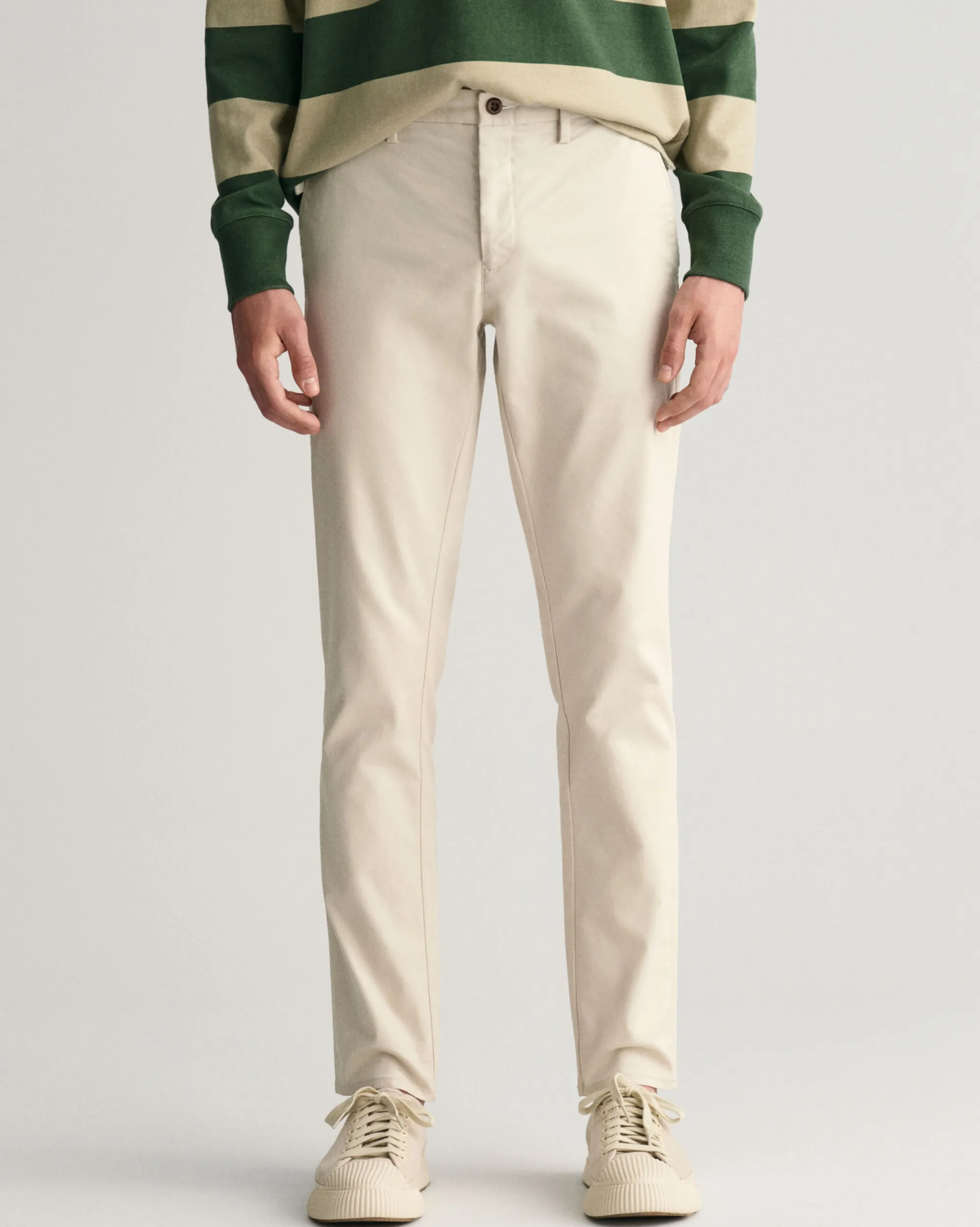 Slim Fit Tech Prep邃