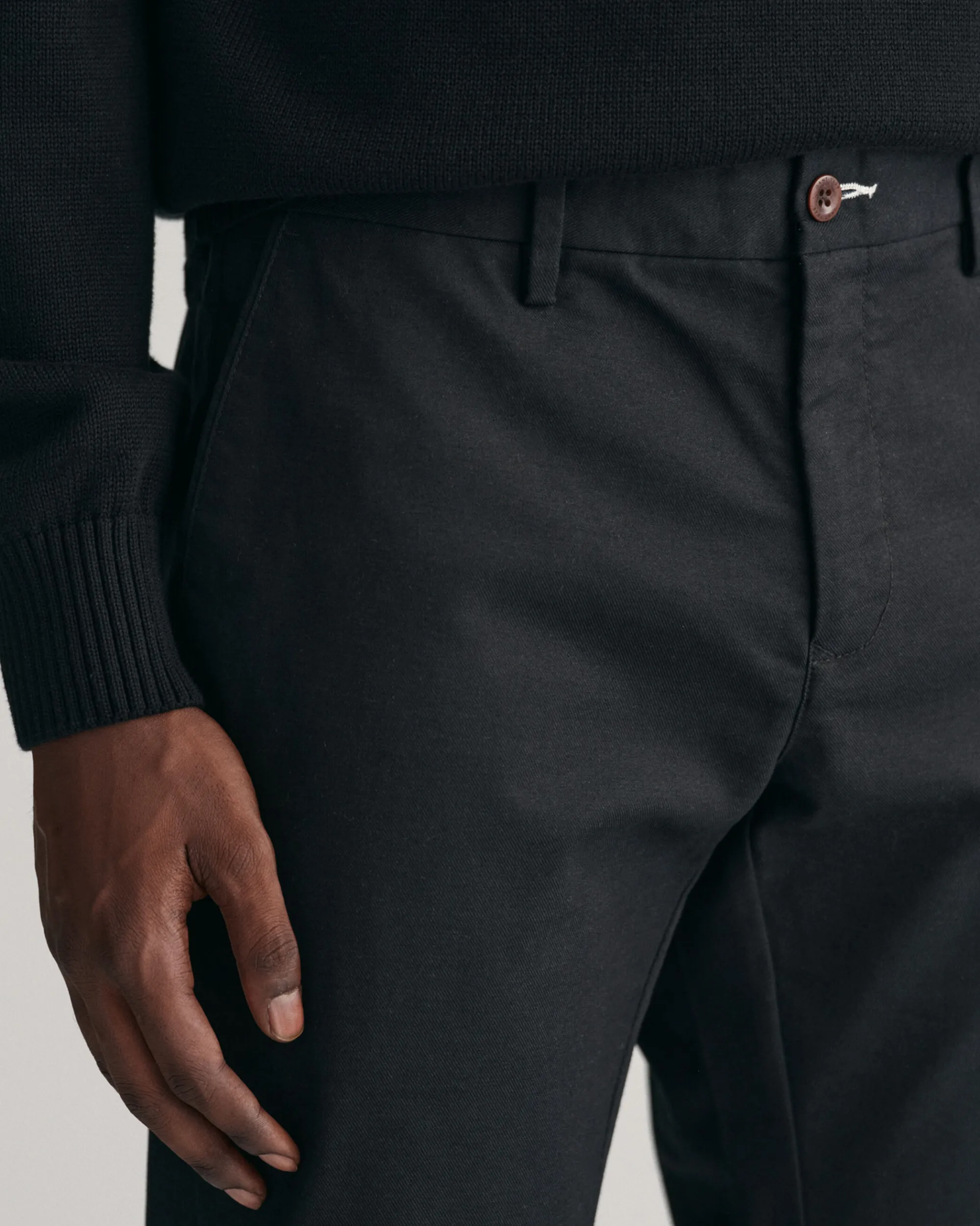 Slim Fit Tech Prep邃