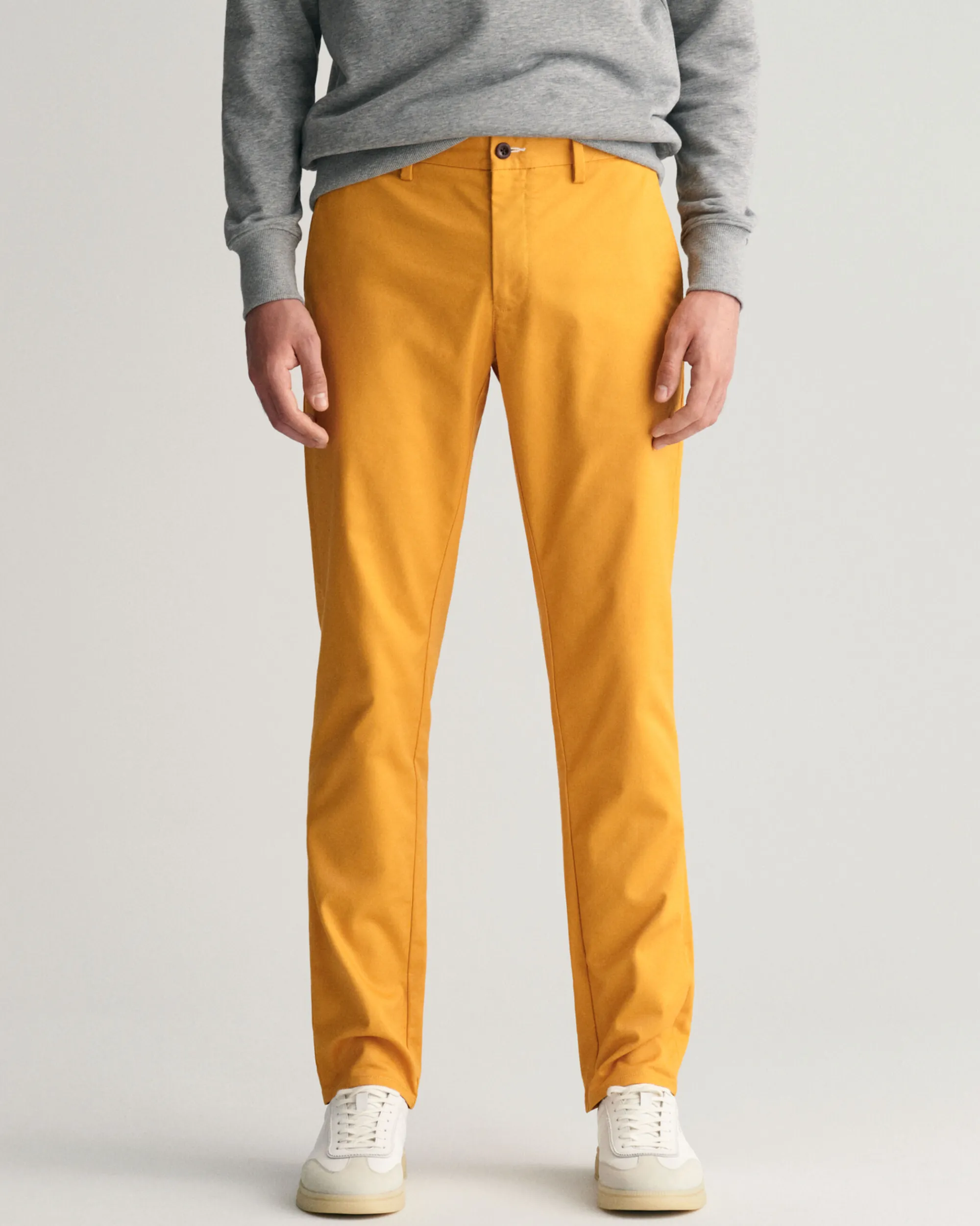 Slim Fit Tech Prep邃